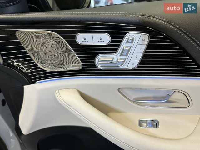 Серый Мерседес GLE-Class Coupe, объемом двигателя 3 л и пробегом 5 тыс. км за 127000 $, фото 67 на Automoto.ua