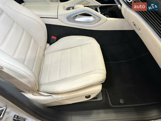 Серый Мерседес GLE-Class Coupe, объемом двигателя 3 л и пробегом 5 тыс. км за 127000 $, фото 70 на Automoto.ua