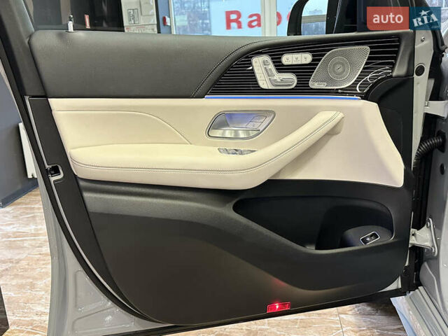 Серый Мерседес GLE-Class Coupe, объемом двигателя 3 л и пробегом 5 тыс. км за 127000 $, фото 21 на Automoto.ua