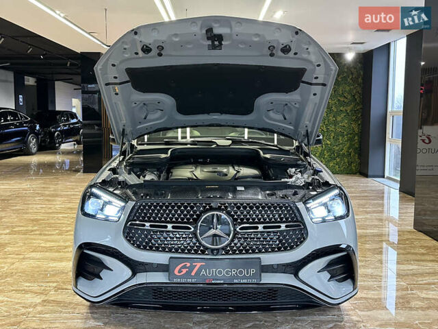 Серый Мерседес GLE-Class Coupe, объемом двигателя 3 л и пробегом 5 тыс. км за 127000 $, фото 72 на Automoto.ua