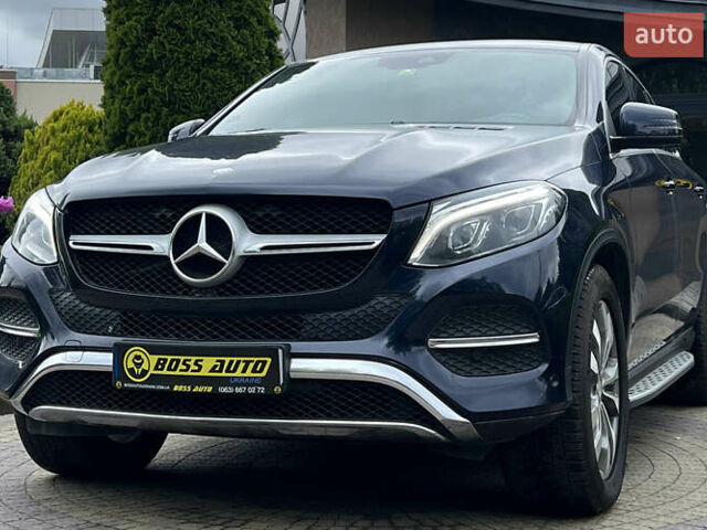 Синий Мерседес GLE-Class Coupe, объемом двигателя 3 л и пробегом 206 тыс. км за 34900 $, фото 2 на Automoto.ua