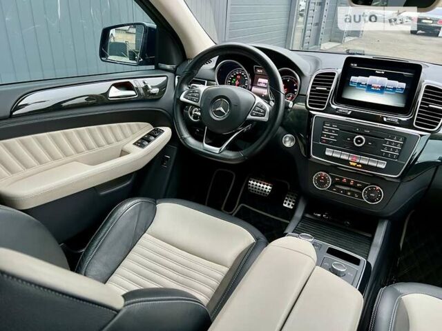 Синий Мерседес GLE-Class Coupe, объемом двигателя 2.99 л и пробегом 118 тыс. км за 48900 $, фото 60 на Automoto.ua