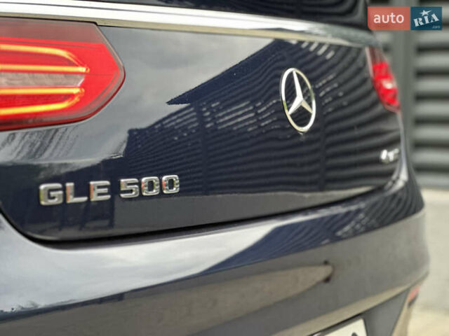 Синій Мерседес GLE-Class Coupe, об'ємом двигуна 4.66 л та пробігом 190 тис. км за 41000 $, фото 15 на Automoto.ua