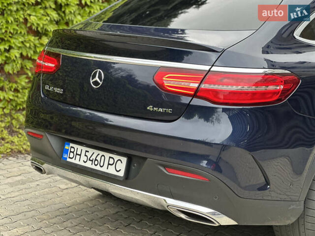 Синій Мерседес GLE-Class Coupe, об'ємом двигуна 4.66 л та пробігом 190 тис. км за 41000 $, фото 13 на Automoto.ua