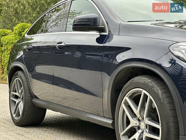 Синій Мерседес GLE-Class Coupe, об'ємом двигуна 4.66 л та пробігом 190 тис. км за 41000 $, фото 5 на Automoto.ua