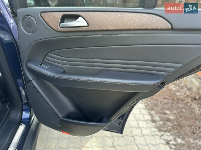 Синій Мерседес GLE-Class Coupe, об'ємом двигуна 4.66 л та пробігом 190 тис. км за 41000 $, фото 44 на Automoto.ua
