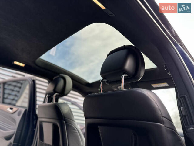 Синій Мерседес GLE-Class Coupe, об'ємом двигуна 4.66 л та пробігом 190 тис. км за 41000 $, фото 48 на Automoto.ua