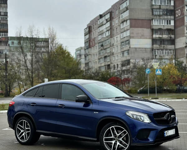 Синий Мерседес GLE-Class Coupe, объемом двигателя 3 л и пробегом 271 тыс. км за 49999 $, фото 2 на Automoto.ua
