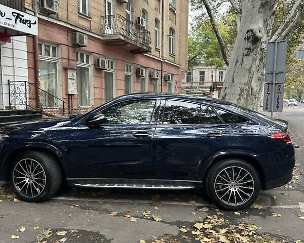 Синий Мерседес GLE-Class Coupe, объемом двигателя 2.9 л и пробегом 129 тыс. км за 68000 $, фото 5 на Automoto.ua