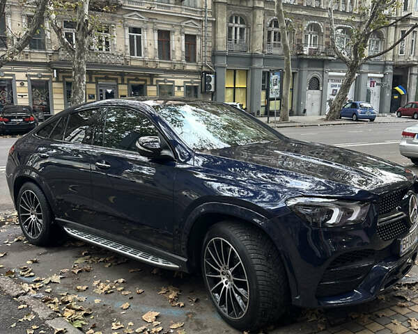 Синий Мерседес GLE-Class Coupe, объемом двигателя 2.9 л и пробегом 129 тыс. км за 68000 $, фото 1 на Automoto.ua