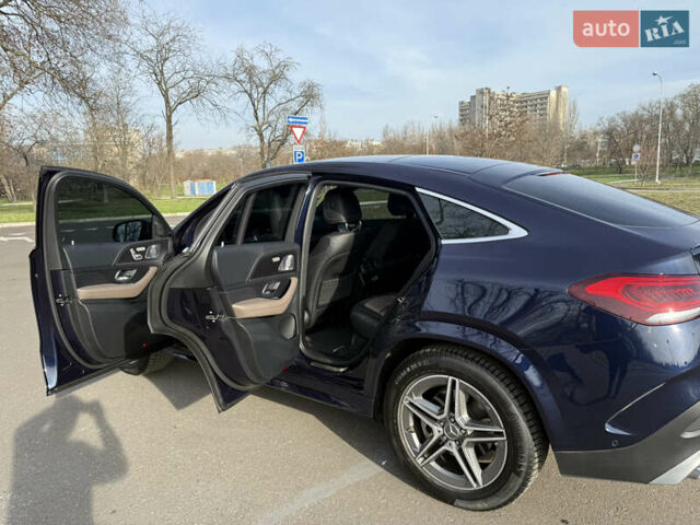 Синий Мерседес GLE-Class Coupe, объемом двигателя 3 л и пробегом 91 тыс. км за 85000 $, фото 23 на Automoto.ua
