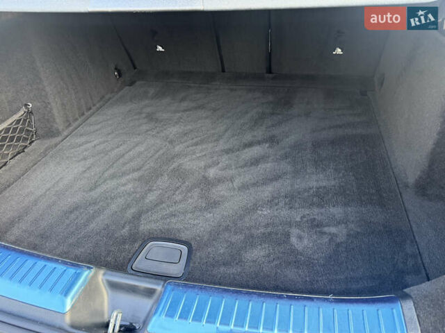 Синий Мерседес GLE-Class Coupe, объемом двигателя 3 л и пробегом 91 тыс. км за 85000 $, фото 32 на Automoto.ua