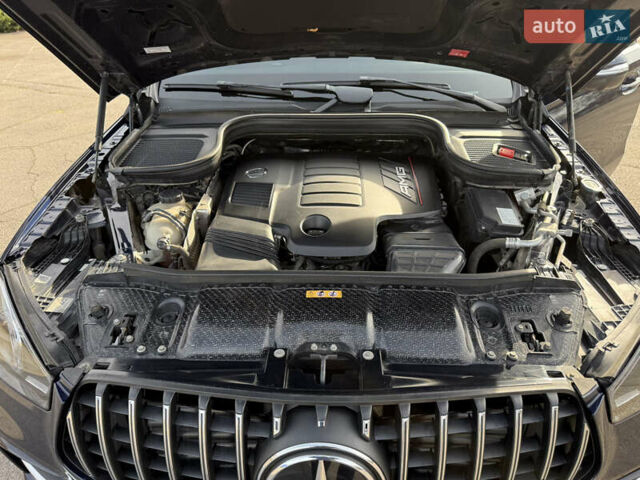 Синий Мерседес GLE-Class Coupe, объемом двигателя 3 л и пробегом 91 тыс. км за 85000 $, фото 25 на Automoto.ua