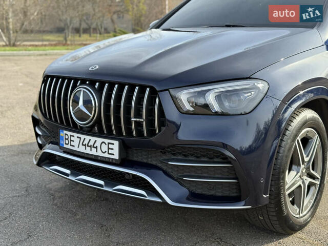 Синий Мерседес GLE-Class Coupe, объемом двигателя 3 л и пробегом 91 тыс. км за 85000 $, фото 3 на Automoto.ua