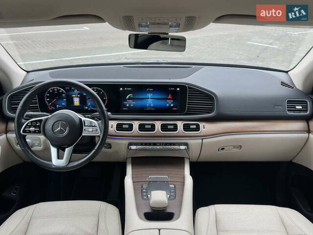 Мерседес GLE-Class Coupe 2021 в Киеве на Automoto.ua Синий Мерседес GLE-Class Coupe, объемом двигателя 2.93 л и пробегом 38 тыс. км за 74700 $, фото 39 на Automoto.ua