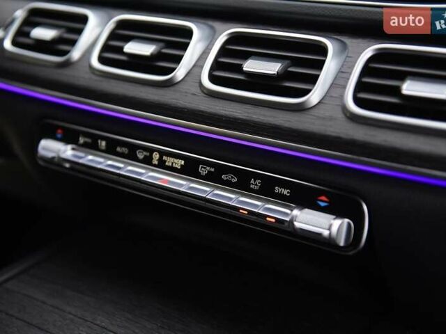 Синій Мерседес GLE-Class Coupe, об'ємом двигуна 1.99 л та пробігом 79 тис. км за 69999 $, фото 60 на Automoto.ua