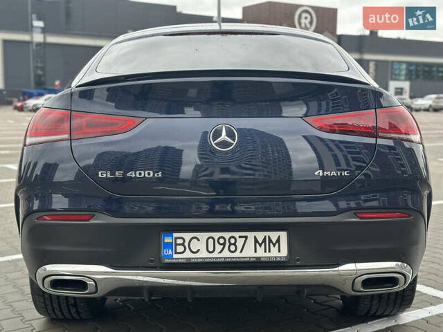 Мерседес GLE-Class Coupe 2021 в Киеве на Automoto.ua Синий Мерседес GLE-Class Coupe, объемом двигателя 2.93 л и пробегом 38 тыс. км за 74700 $, фото 14 на Automoto.ua