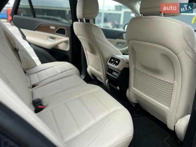 Синій Мерседес GLE-Class Coupe, об'ємом двигуна 2.93 л та пробігом 38 тис. км за 75000 $, фото 49 на Automoto.ua