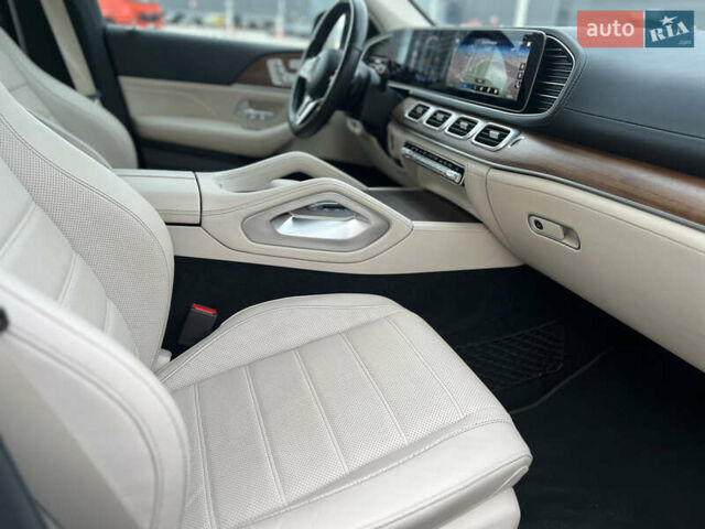 Синій Мерседес GLE-Class Coupe, об'ємом двигуна 2.93 л та пробігом 38 тис. км за 75000 $, фото 45 на Automoto.ua