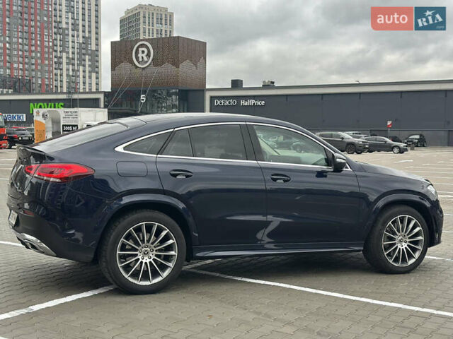 Мерседес GLE-Class Coupe 2021 в Киеве на Automoto.ua Синий Мерседес GLE-Class Coupe, объемом двигателя 2.93 л и пробегом 38 тыс. км за 74700 $, фото 9 на Automoto.ua