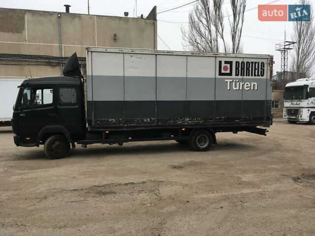 Чорний Мерседес LK-Series, об'ємом двигуна 6 л та пробігом 920 тис. км за 10800 $, фото 8 на Automoto.ua