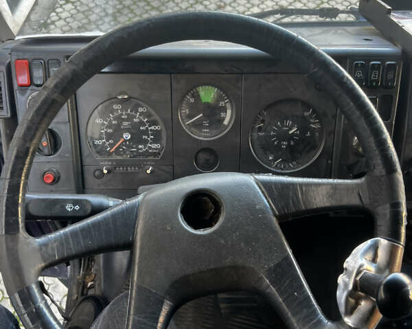 Фиолетовый Мерседес LK-Series, объемом двигателя 5.97 л и пробегом 447 тыс. км за 8200 $, фото 2 на Automoto.ua