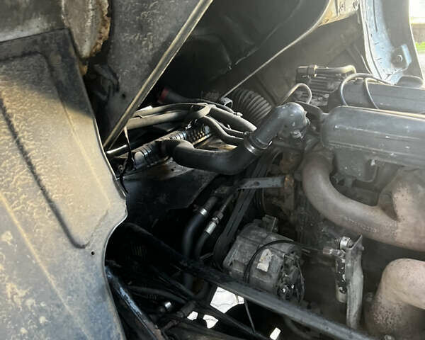 Фиолетовый Мерседес LK-Series, объемом двигателя 5.97 л и пробегом 447 тыс. км за 8200 $, фото 19 на Automoto.ua