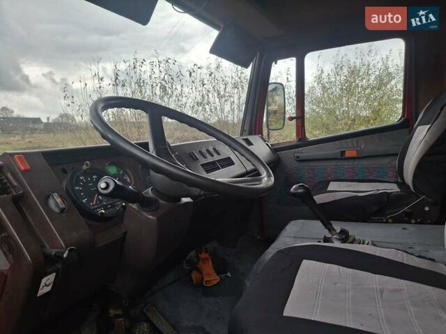 Красный Мерседес LK-Series, объемом двигателя 0 л и пробегом 512 тыс. км за 21000 $, фото 22 на Automoto.ua