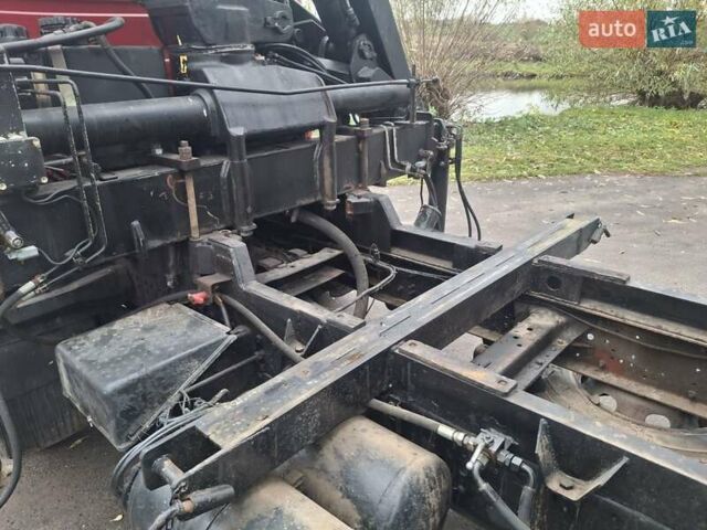 Красный Мерседес LK-Series, объемом двигателя 0 л и пробегом 512 тыс. км за 21000 $, фото 16 на Automoto.ua