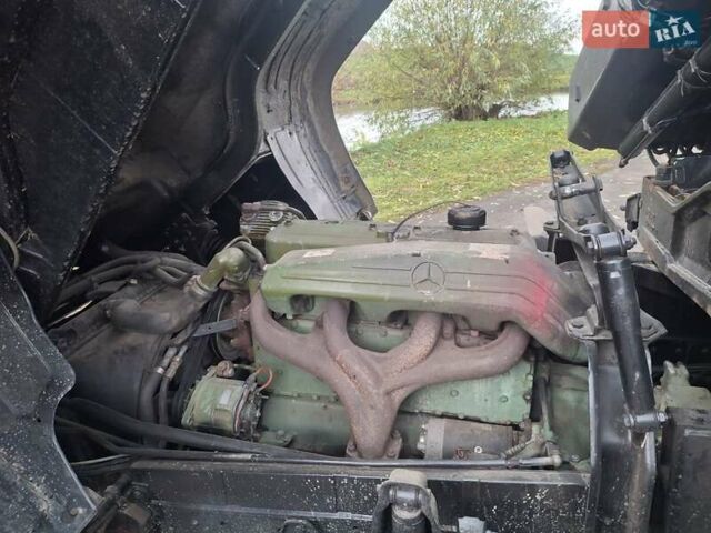 Красный Мерседес LK-Series, объемом двигателя 0 л и пробегом 512 тыс. км за 21000 $, фото 18 на Automoto.ua