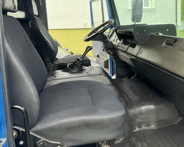 Синій Мерседес LK-Series, об'ємом двигуна 6 л та пробігом 361 тис. км за 13300 $, фото 6 на Automoto.ua