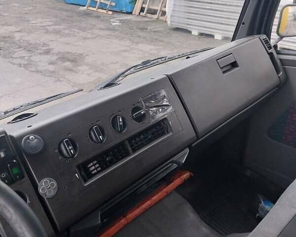 Зеленый Мерседес LK-Series, объемом двигателя 0 л и пробегом 802 тыс. км за 9000 $, фото 9 на Automoto.ua