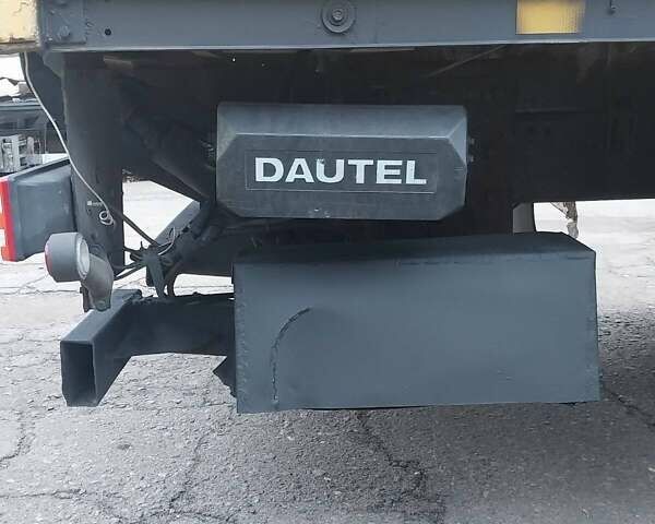 Зеленый Мерседес LK-Series, объемом двигателя 0 л и пробегом 802 тыс. км за 9000 $, фото 16 на Automoto.ua