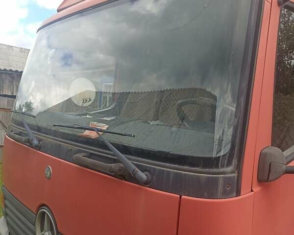 Червоний Мерседес LN-Series, об'ємом двигуна 6 л та пробігом 500 тис. км за 10000 $, фото 5 на Automoto.ua