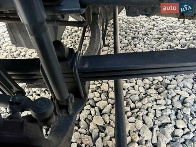 Серый Мерседес LN-Series, объемом двигателя 4.25 л и пробегом 370 тыс. км за 23999 $, фото 18 на Automoto.ua