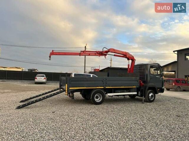 Серый Мерседес LN-Series, объемом двигателя 4.25 л и пробегом 370 тыс. км за 23999 $, фото 11 на Automoto.ua