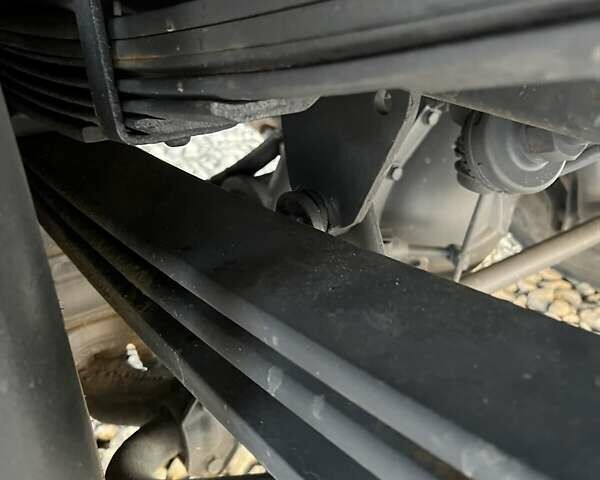 Серый Мерседес LN-Series, объемом двигателя 4.25 л и пробегом 370 тыс. км за 23999 $, фото 17 на Automoto.ua