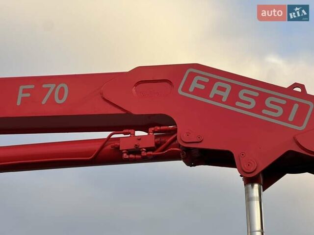 Серый Мерседес LN-Series, объемом двигателя 4.25 л и пробегом 370 тыс. км за 23999 $, фото 8 на Automoto.ua