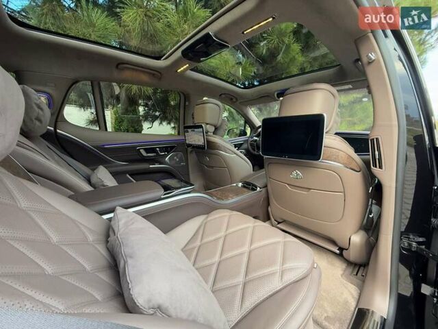 Чорний Мерседес Maybach EQS SUV, об'ємом двигуна 0 л та пробігом 3 тис. км за 207582 $, фото 66 на Automoto.ua