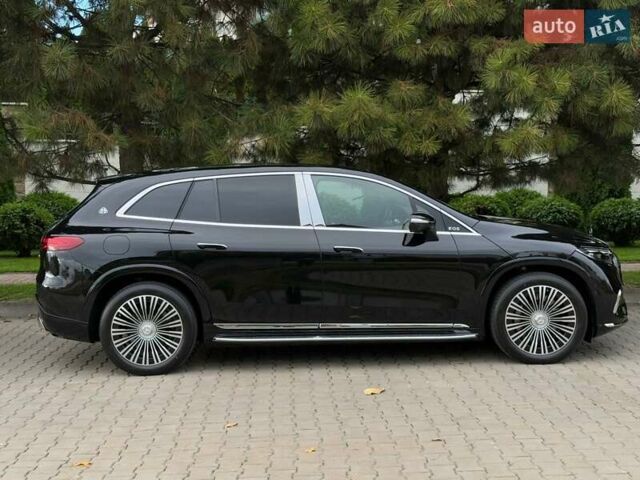 Чорний Мерседес Maybach EQS SUV, об'ємом двигуна 0 л та пробігом 3 тис. км за 207582 $, фото 5 на Automoto.ua
