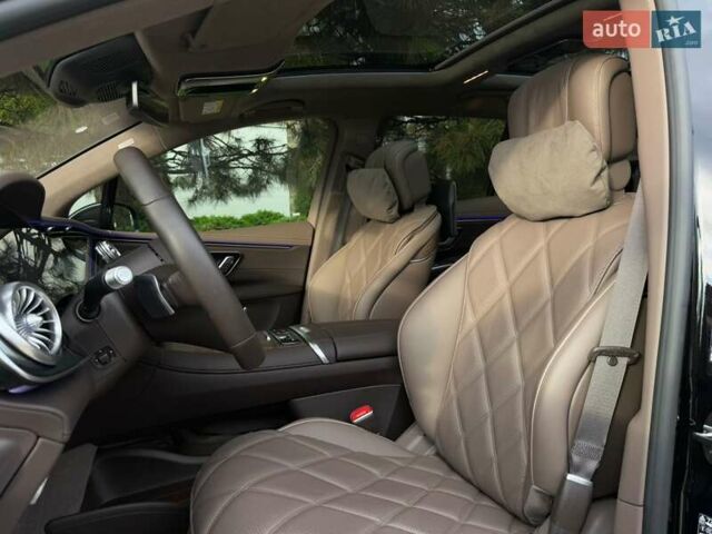 Чорний Мерседес Maybach EQS SUV, об'ємом двигуна 0 л та пробігом 3 тис. км за 207582 $, фото 21 на Automoto.ua