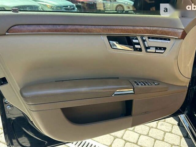 Мерседес Maybach S-Class, объемом двигателя 0 л и пробегом 450 тыс. км за 11199 $, фото 8 на Automoto.ua