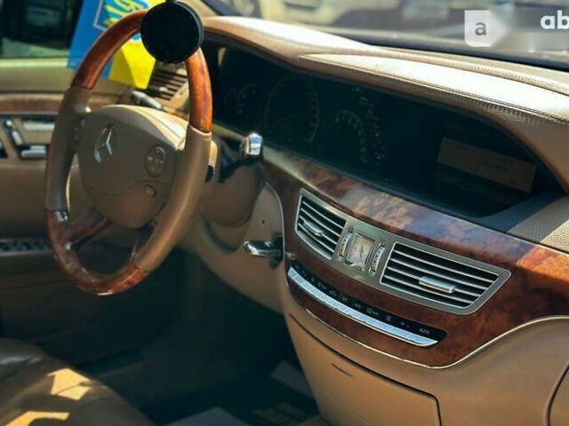 Мерседес Maybach S-Class, объемом двигателя 0 л и пробегом 450 тыс. км за 11199 $, фото 17 на Automoto.ua