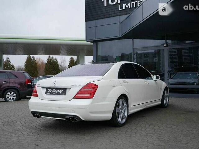 Мерседес Maybach S-Class, объемом двигателя 6 л и пробегом 138 тыс. км за 33000 $, фото 17 на Automoto.ua