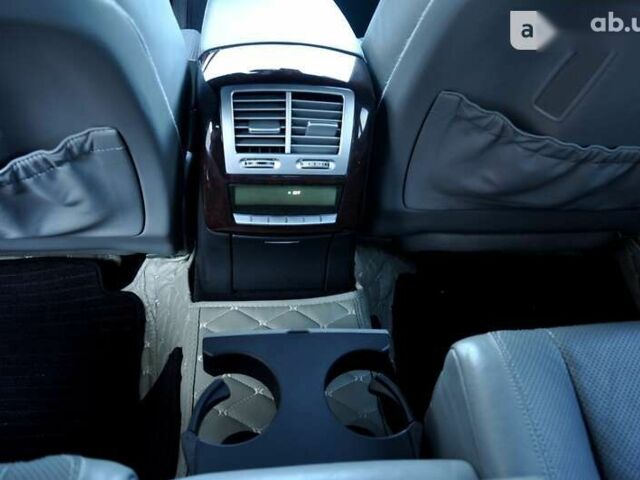 Мерседес Maybach S-Class, объемом двигателя 4.7 л и пробегом 195 тыс. км за 14500 $, фото 10 на Automoto.ua