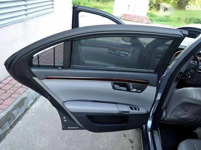 Мерседес Maybach S-Class, объемом двигателя 4.7 л и пробегом 195 тыс. км за 14500 $, фото 5 на Automoto.ua