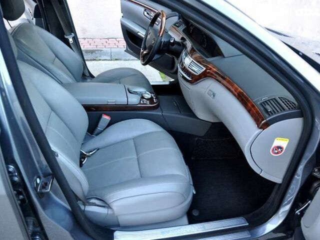 Мерседес Maybach S-Class, объемом двигателя 4.7 л и пробегом 195 тыс. км за 14500 $, фото 14 на Automoto.ua