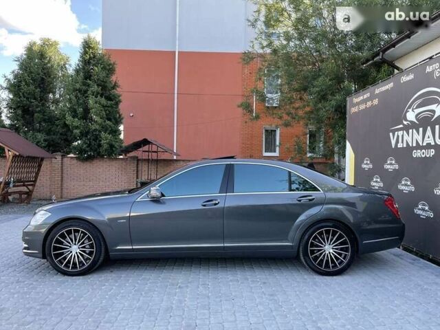 Мерседес Maybach S-Class, объемом двигателя 4.7 л и пробегом 130 тыс. км за 18900 $, фото 18 на Automoto.ua