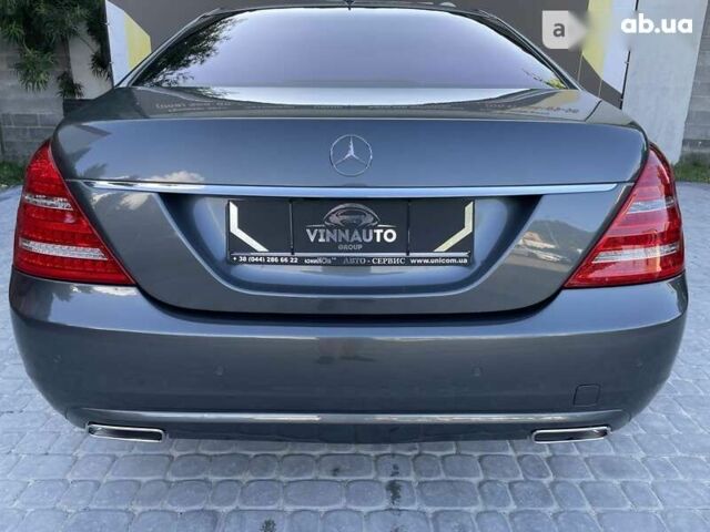 Мерседес Maybach S-Class, объемом двигателя 4.7 л и пробегом 130 тыс. км за 18900 $, фото 29 на Automoto.ua