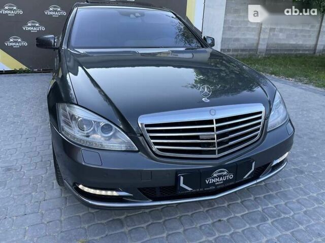 Мерседес Maybach S-Class, объемом двигателя 4.7 л и пробегом 130 тыс. км за 18900 $, фото 3 на Automoto.ua